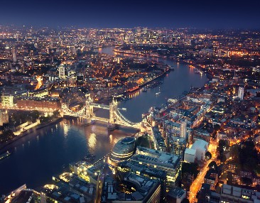 恭喜C先生一家成功辦理英國(guó)投資移民